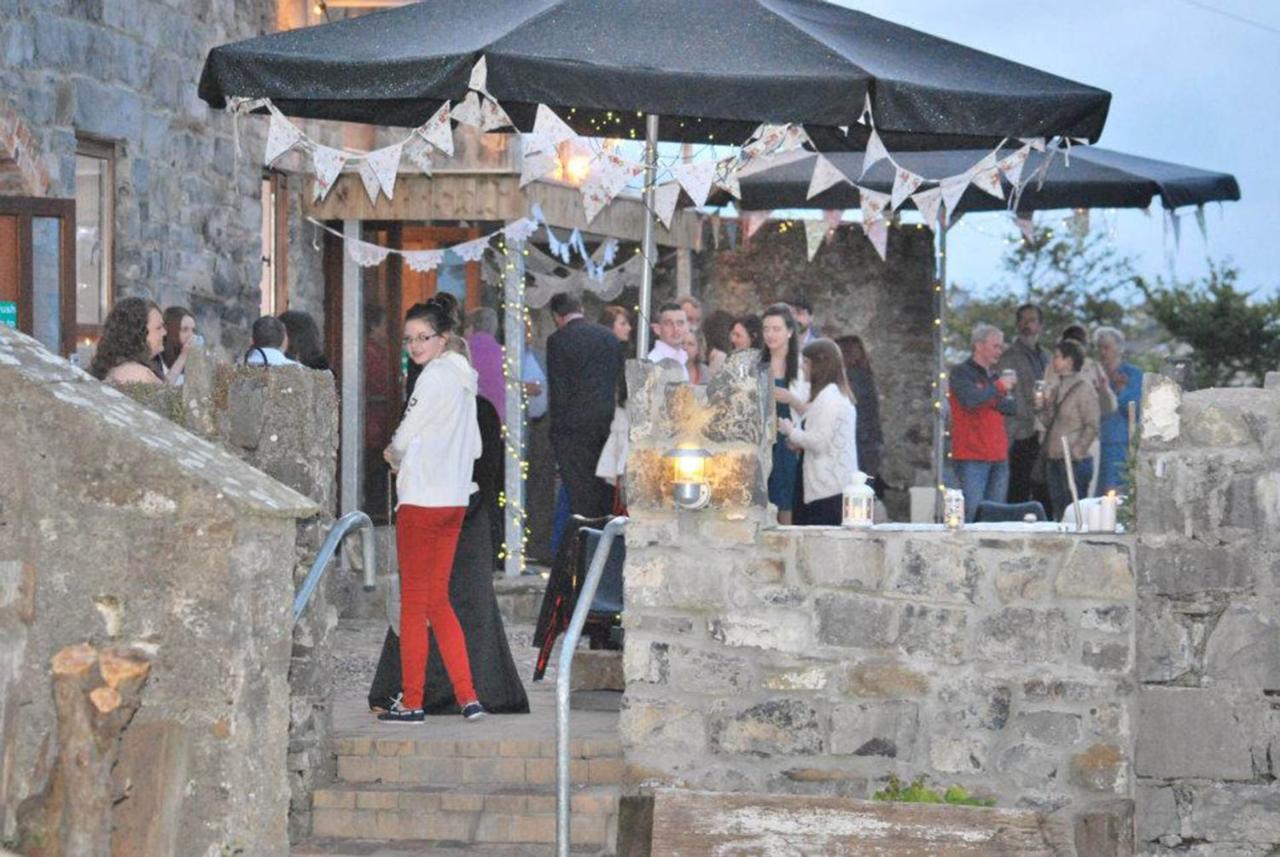 The Old Deanery Holiday Vacation Homes Killala Esterno foto