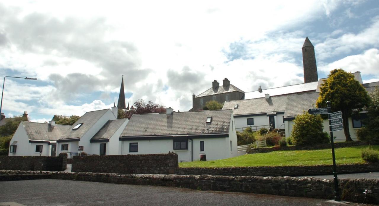 The Old Deanery Holiday Vacation Homes Killala Esterno foto